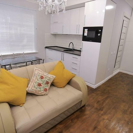 Luxury 2 Bedrooms Apartment Walking Distance From Gur-Emir Samarkanda Zewnętrze zdjęcie
