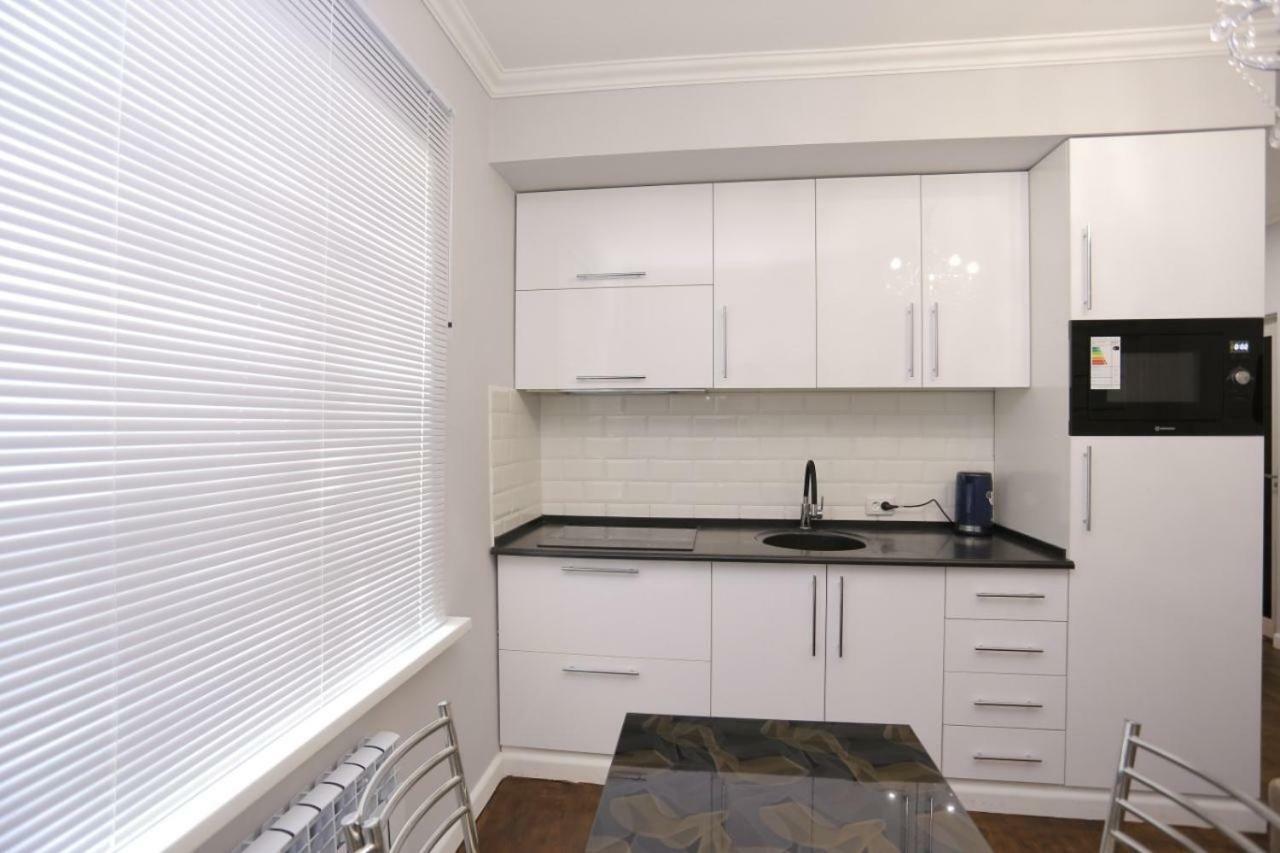 Luxury 2 Bedrooms Apartment Walking Distance From Gur-Emir Samarkanda Zewnętrze zdjęcie