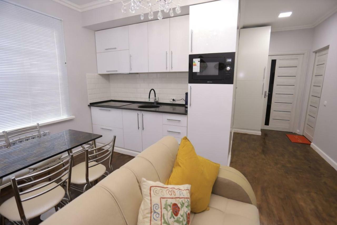 Luxury 2 Bedrooms Apartment Walking Distance From Gur-Emir Samarkanda Zewnętrze zdjęcie