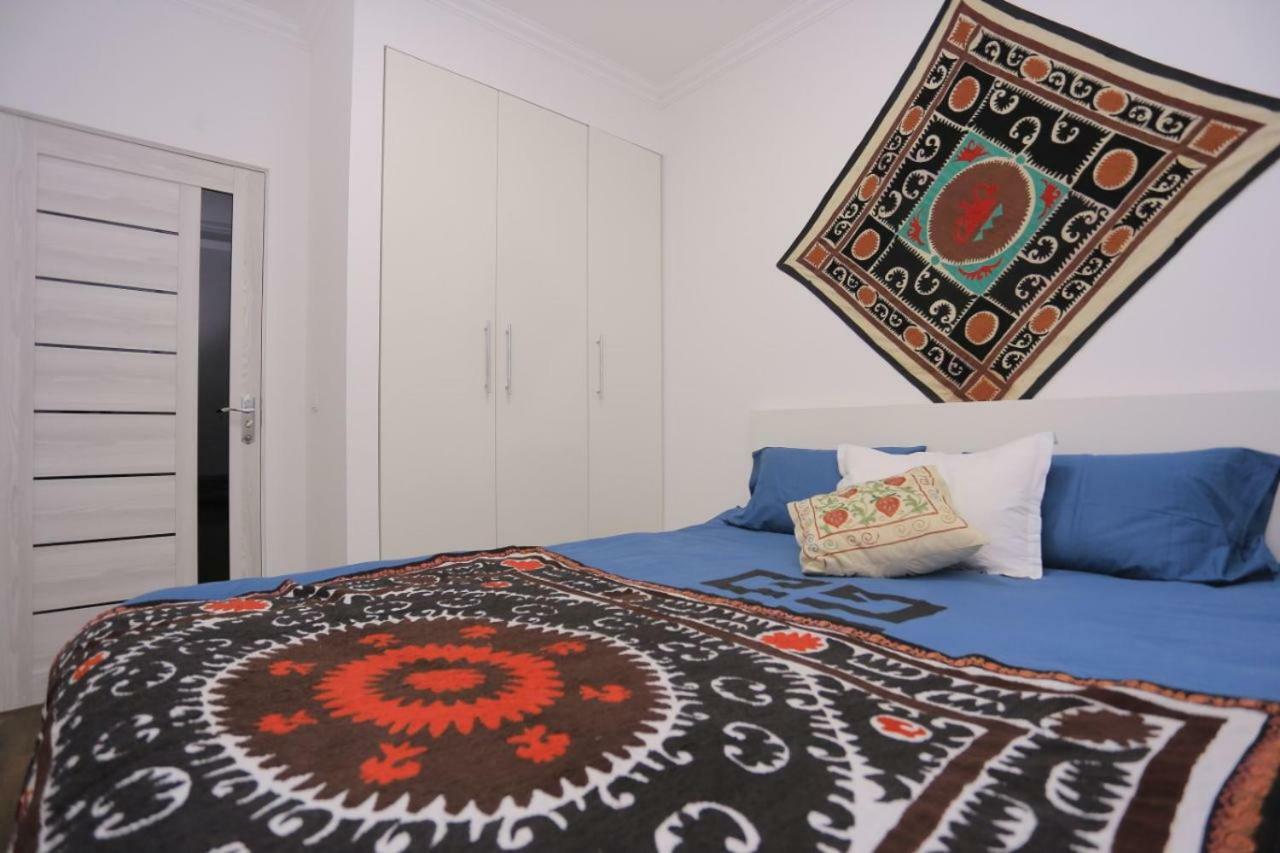 Luxury 2 Bedrooms Apartment Walking Distance From Gur-Emir Samarkanda Zewnętrze zdjęcie